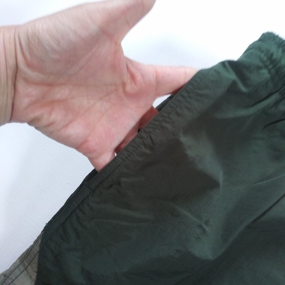 Retro inspired swim trunks from utility - Picture 3 of 7